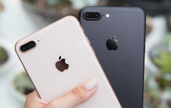 Айфон 7 Plus та Айфон 8 Plus : чи є різниця?